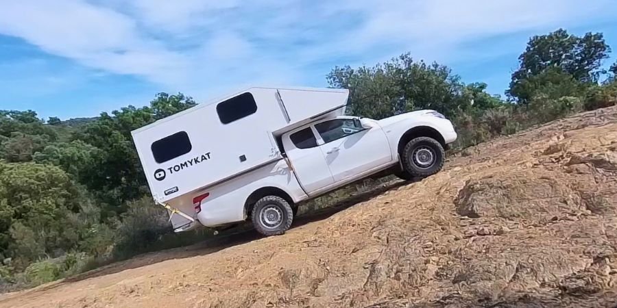 Overland en español con Tomykat viajando en camper 4x4